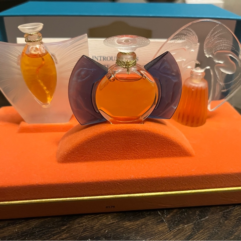 Lalique Ultimate Collection Les Introuvables 1998-2000 Miniature Perfume Set